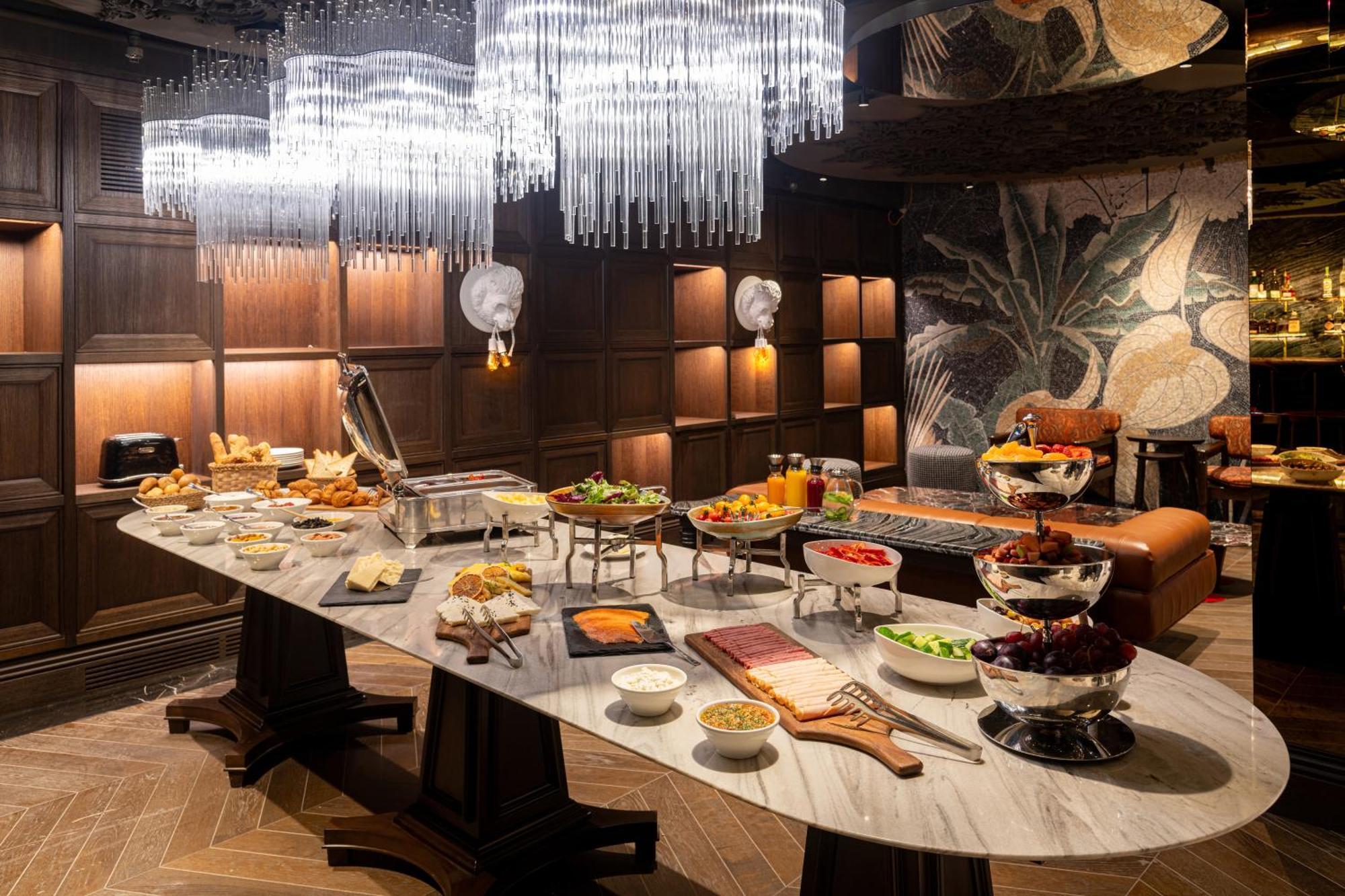 Orient Occident Istanbul, Autograph Collection Istambul